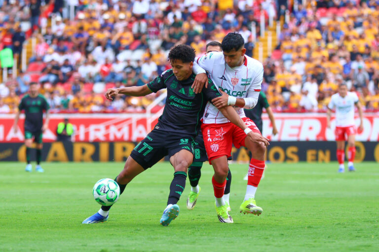 Tigres rescata empate agónico ante Necaxa en Aguascalientes