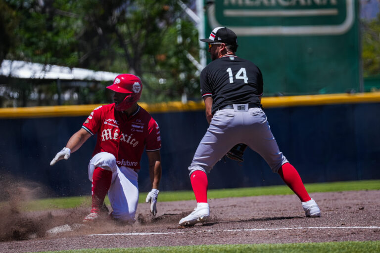 Toros se impone sobre los Diablos Rojos