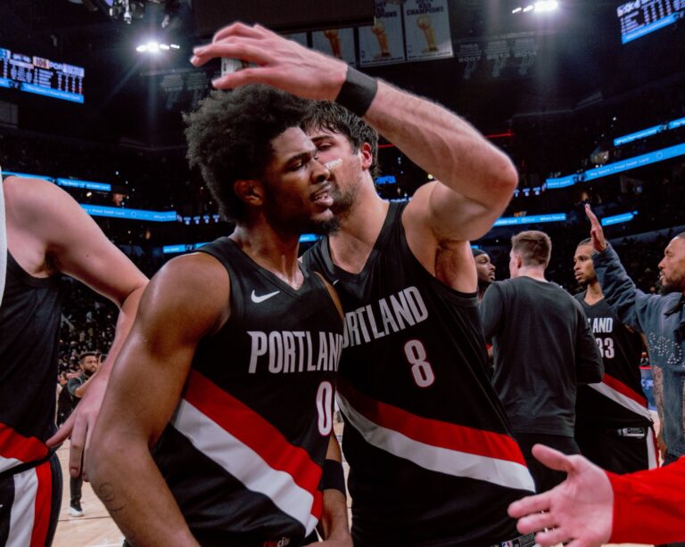 Henderson lidera remontada de Portland y empata la serie ante Spurs tras lesión de Wembanyama