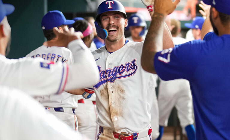 deGrom domina a Piratas y Alejandro Osuna debuta en 2026 con Rangers