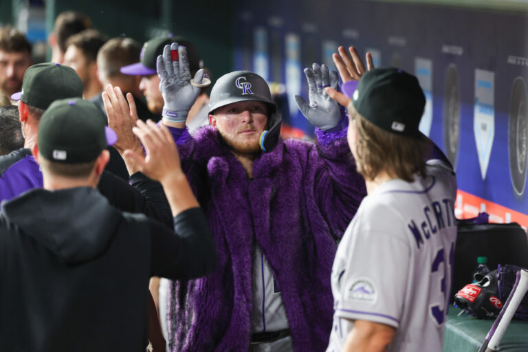 Los Rockies se quedan con el tercero de la serie ante Astros