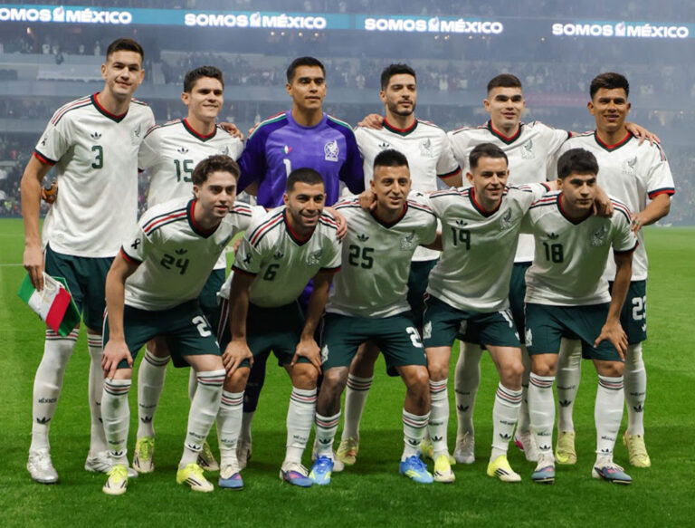 Selección Mexicana renueva derechos de transmisión por ocho años con Televisa y TV Azteca