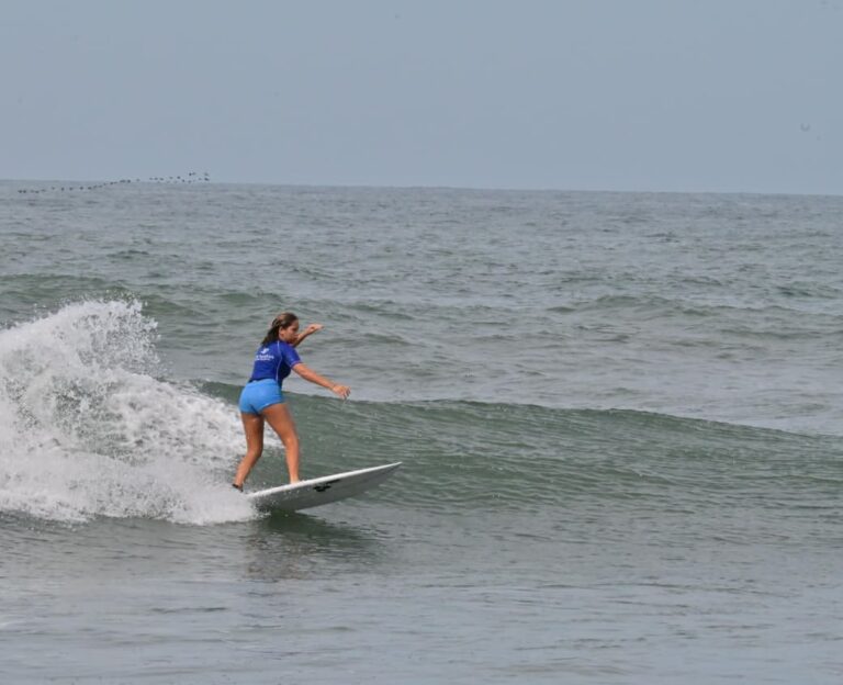 Mazatlán luce su talento juvenil en el Torneo Relámpago de Surf rumbo a la Olimpiada Nacional 2026