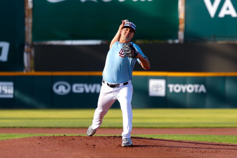 Algodoneros arman rally letal y vencen a Caliente de Durango en pretemporada