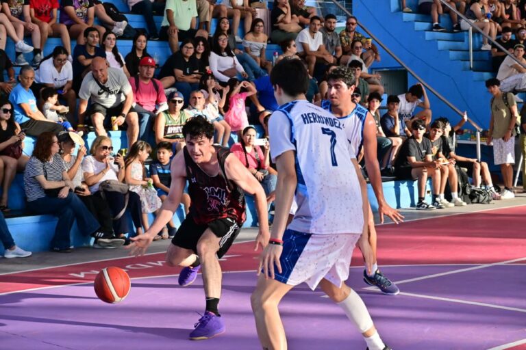 Más fuerte que nunca, tradición del deporte ráfaga en la Martiniano Carvajal