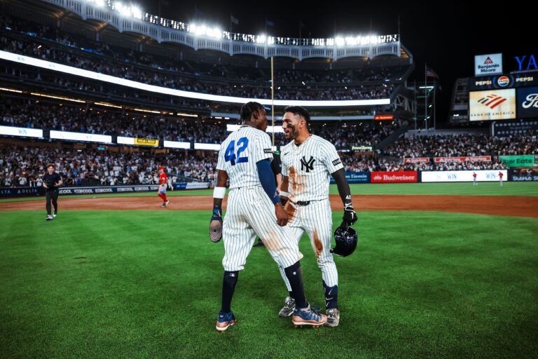 Yankees dejan tendidos a los Angels con rally en la novena y se imponen 5-4