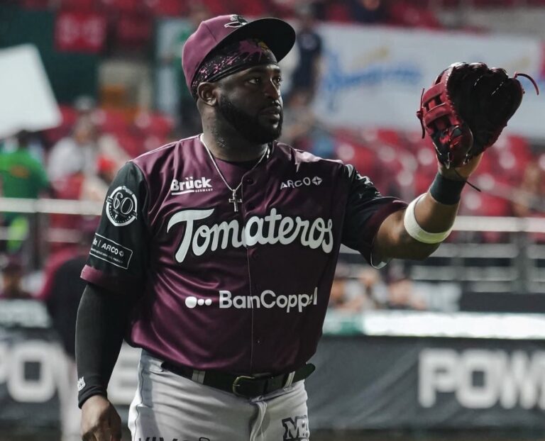 Dwight Smith Jr. regresa al guinda: poder y consistencia para Tomateros