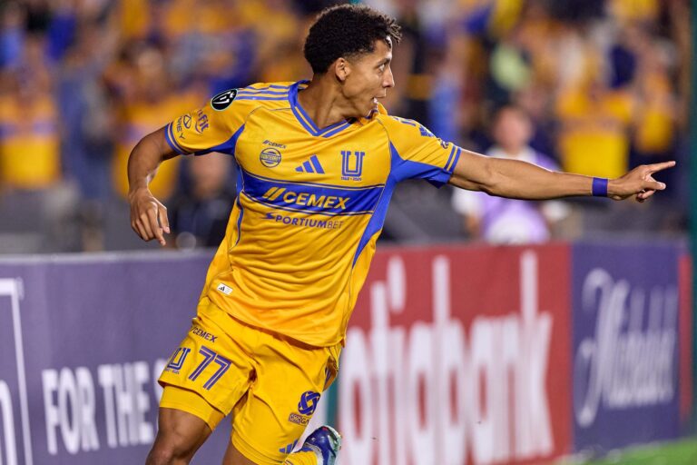 Tigres pega primero y toma ventaja ante Seattle en la ida de cuartos