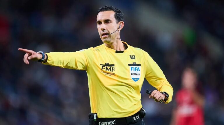 México tendrá presencia arbitral en el Mundial: Ramos repite y Katia Itzel hace historia