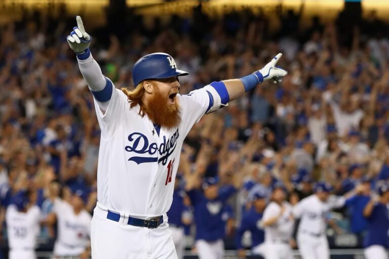 JUSTIN TURNER ES ANUNCIADO POR TOROS DE TIJUANA: CHEPE ZAZUETA
