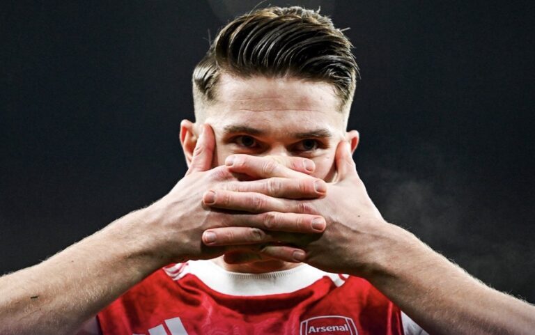 Con lo justo el Arsenal avanza a semifinales