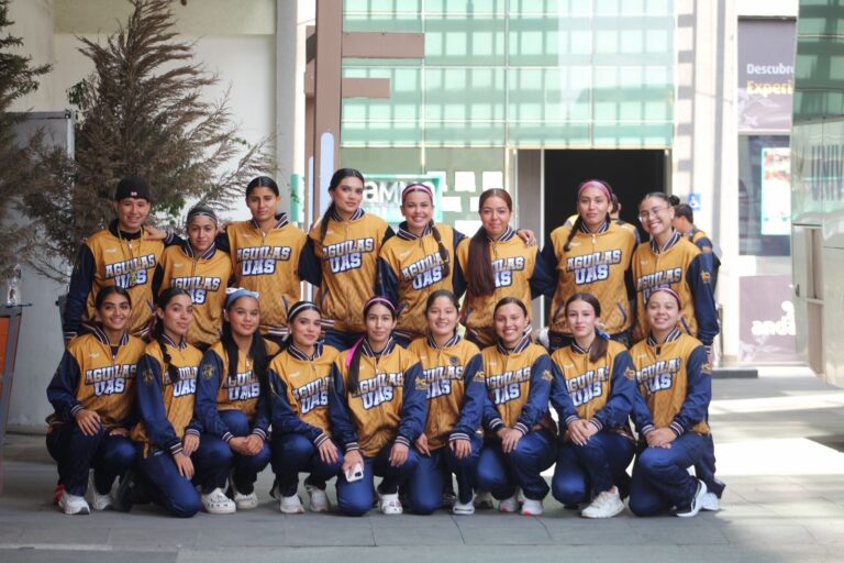 ÁGUILAS UAS FEMENIL AVANZA INVICTA A CUARTOS DE FINAL EN ANUIES 2026