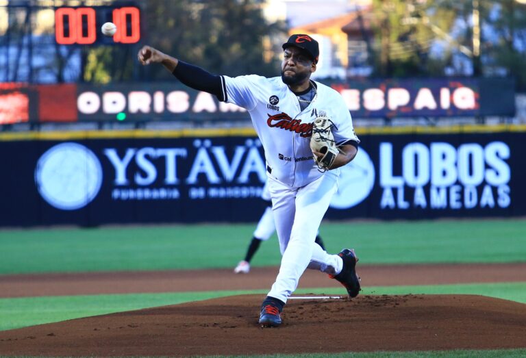 Despaigne brilla desde la loma y Caliente asegura la serie ante Saraperos