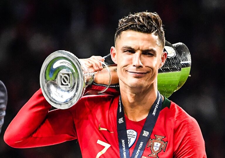 Cristiano comanda la lista de Portugal para la Copa del Mundo