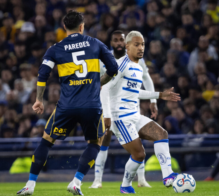Boca Juniors y Cruzeiro empataron a un gol en la “Bombonera”