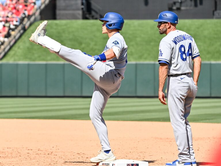 Pitcheo de Justin Wrobleski luce en triunfo de Dodgers