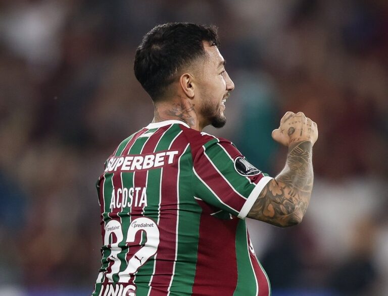 Fluminense derrota a Bolivar y aplieta el grupo C