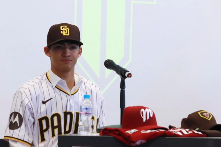 Cae promesa mexicana de los Padres: Humberto Cruz se declara culpable y deja Estados Unidos