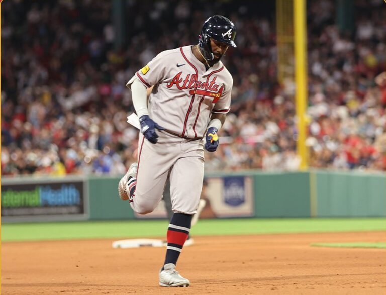 Salieron Bravos, Atlanta derrota a Medias Rojas