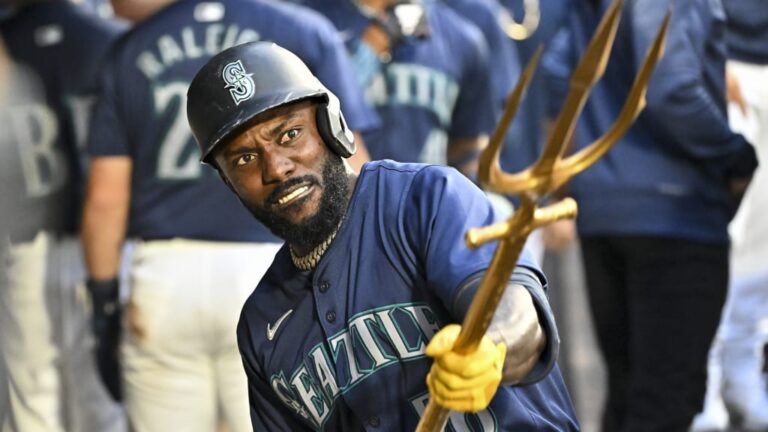 Arozarena y Canzone lideran paliza de Marineros sobre Astros
