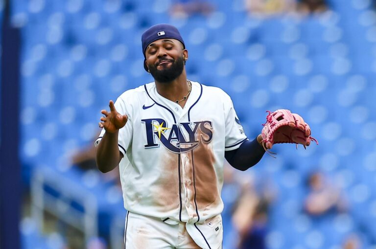 McClanahan domina y Rays blanquean a Blue Jays en Tropicana Field