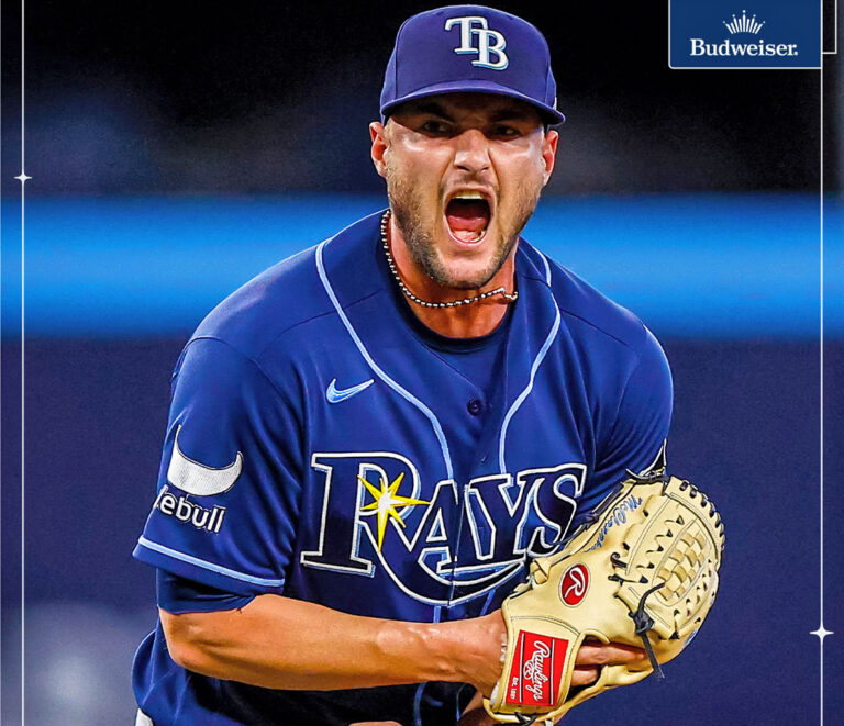 Rays sobreviven a reacción de Blue Jays y ganan en 10 entradas