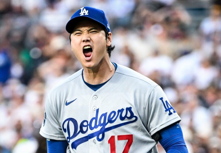Ohtani domina desde la lomita y con el bate; Dodgers blanquean a Padres en San Diego