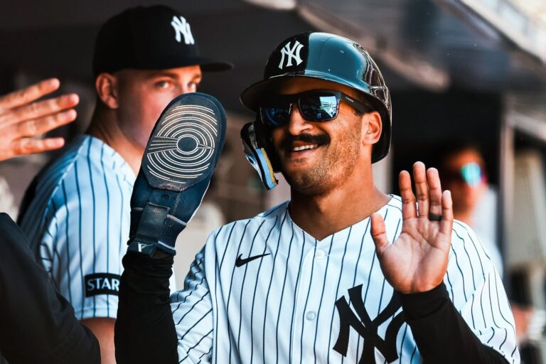 Yankees explotan con rally de seis carreras y vencen a Rangers en el Bronx