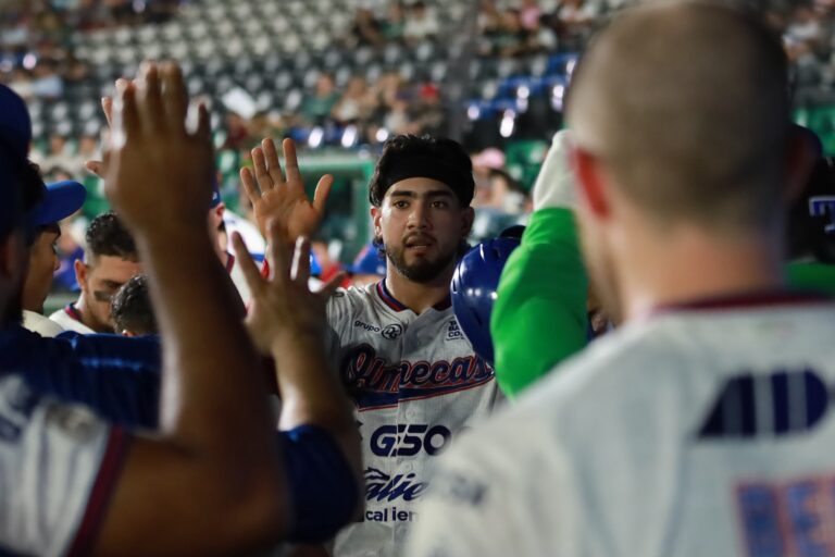 Olmecas barre a Leones y completa la serie en el Centenario