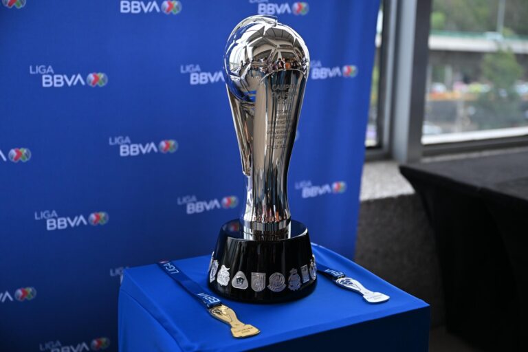 Cruz Azul y Pumas abren la disputa por el título del Clausura 2026