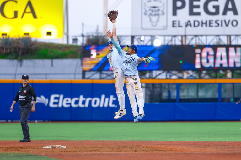 ¡A ritmo de Charros! Jalisco barre en la doble cartelera y amarra la serie ante Saraperos
