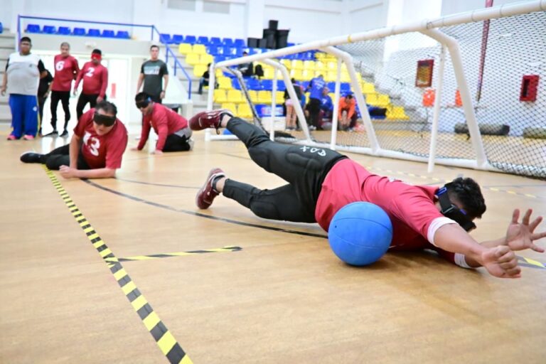 Con los oídos como guía y el corazón en la cancha: golbol une a Sinaloa en Mazatlán