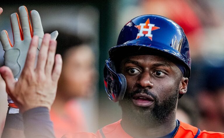 Astros se imponen a Tigers en un duelo de pitcheo definido por dos cuadrangulares