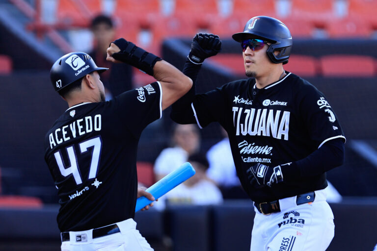 Toros de Tijuana asegura su serie 15 tras imponerse 9-6 a Olmecas