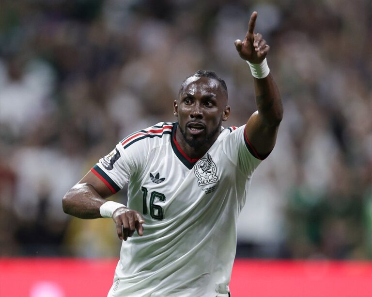 México firma paso perfecto y avanza como líder invicto tras vencer a Chequia