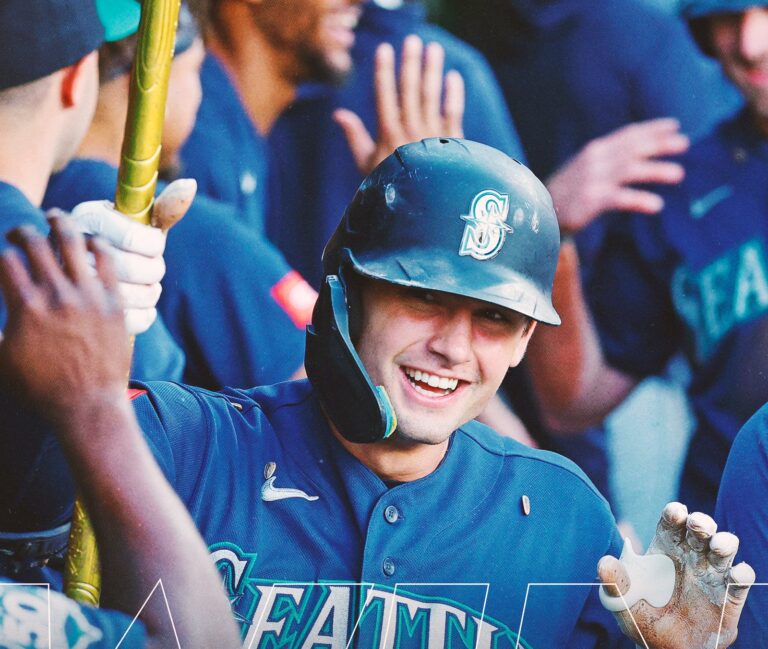 Jonrones de Raleigh y Young impulsan remontada de los Marineros