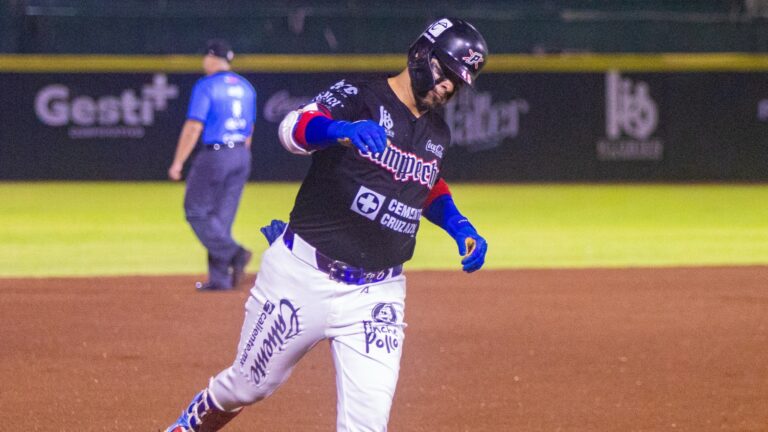 Los Piratas se imponen sobre los Leones