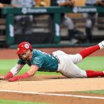 Diablos Rojos aplastan a Sultanes con blanqueada y una noche redonda de Justin Courtney