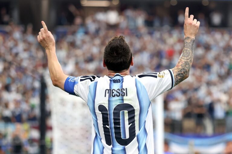 Messi hace historia; el máximo goleador de los mundiales