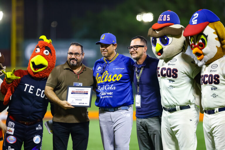 Tecos apalea a Charros en el arranque de la serie binacional
