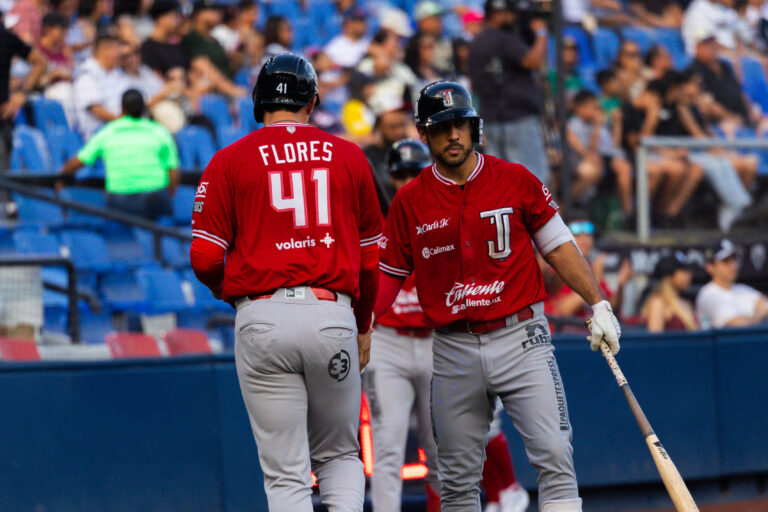 Toros asegura la serie en Monterrey con sólido pitcheo y aporte oportuno de Evans y Guzmán