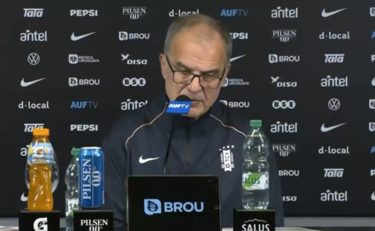 “Hemos decepcionado a los aficionados”: Marcelo Bielsa
