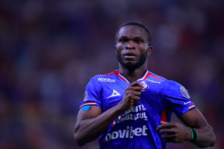 Christian Ebere podrá viajar a Estados Unidos y estará con Cruz Azul para el Campeón de Campeones