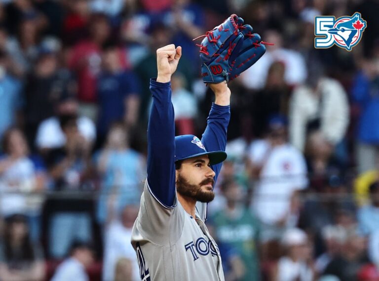 Dylan Cease lanza joya de un hit y Blue Jays blanquean a Red Sox en Fenway Park