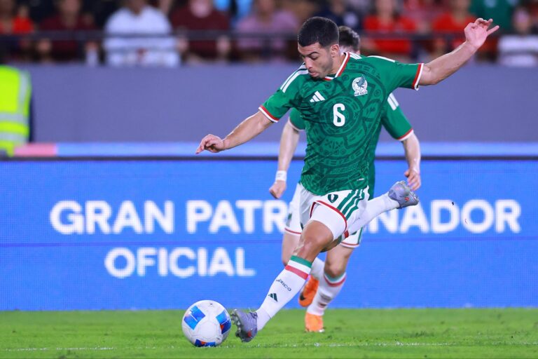 Erik Lira destaca el impulso de la afición tras el pase de México a octavos de final