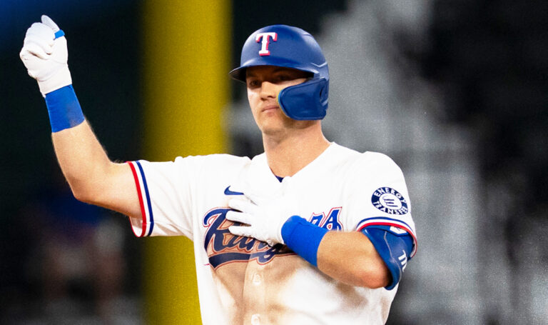 Rangers apalean a los Tigres y se afianzan en la cima del Oeste de la Liga Americana