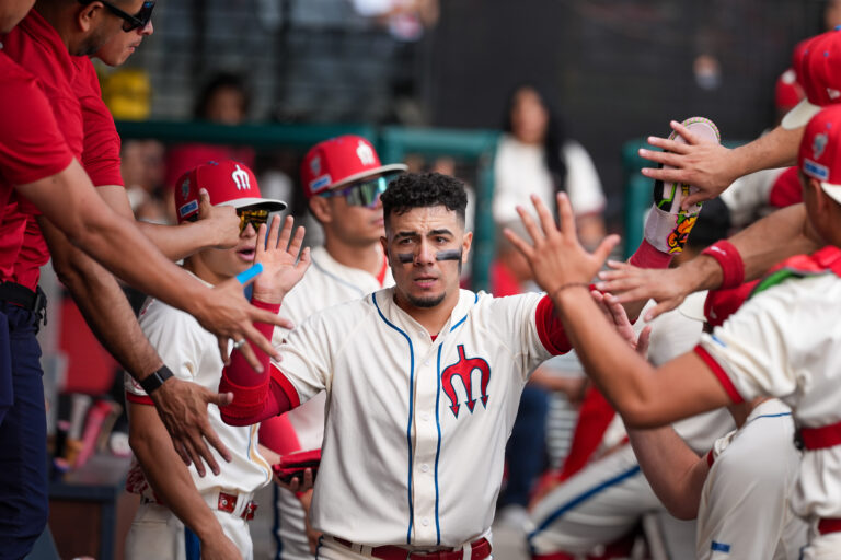 Diablos Rojos completa la barrida sobre El Águila