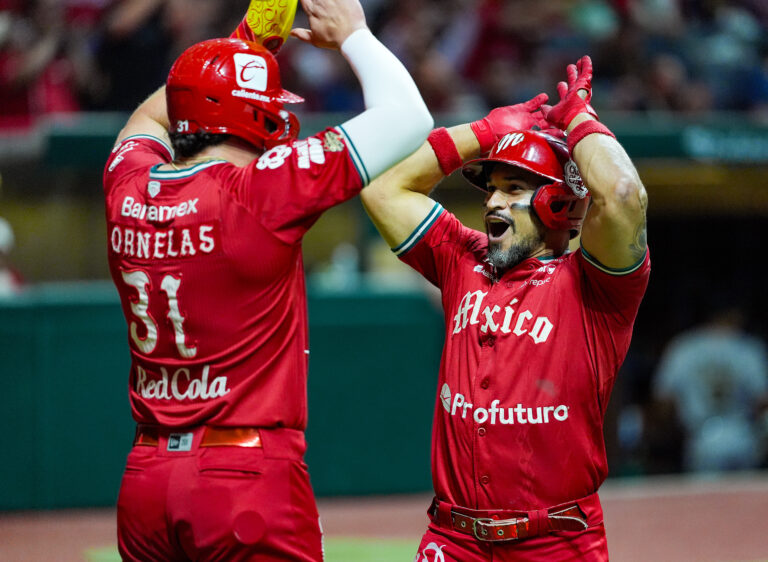 ¡Diablos Rojos del México conquista la Zona Sur con histórica doble victoria ante Leones!