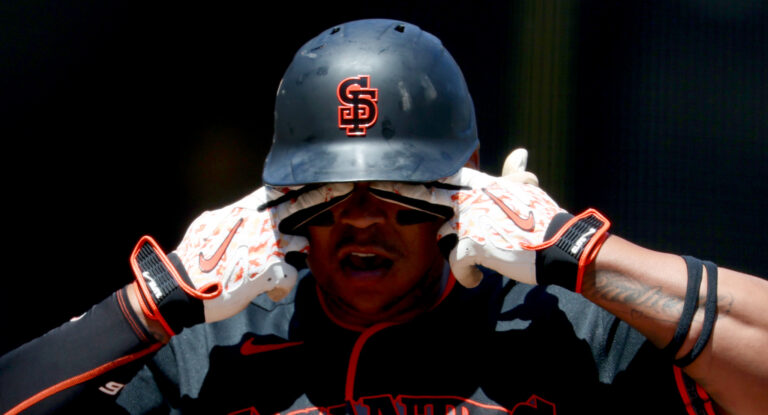 Rafael Devers y Jung Hoo Lee impulsan paliza sobre Angels