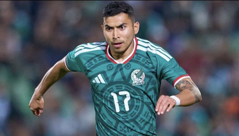 Orbelín Pineda, cada vez más cerca de Rayados